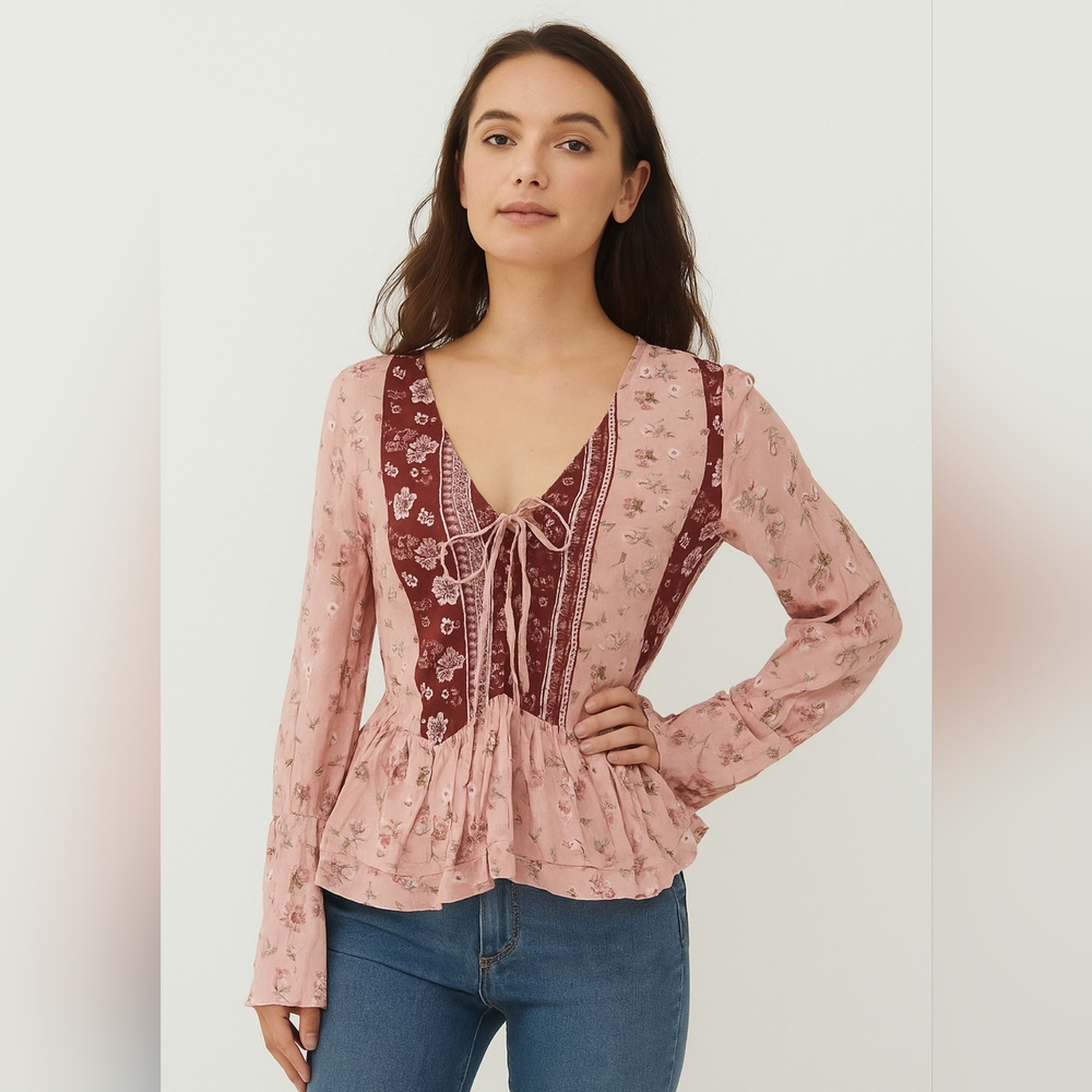 NWT Derek Heart Floral‎ Boho Top Size Medium
